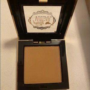 Pretty Vulgar Bronzer